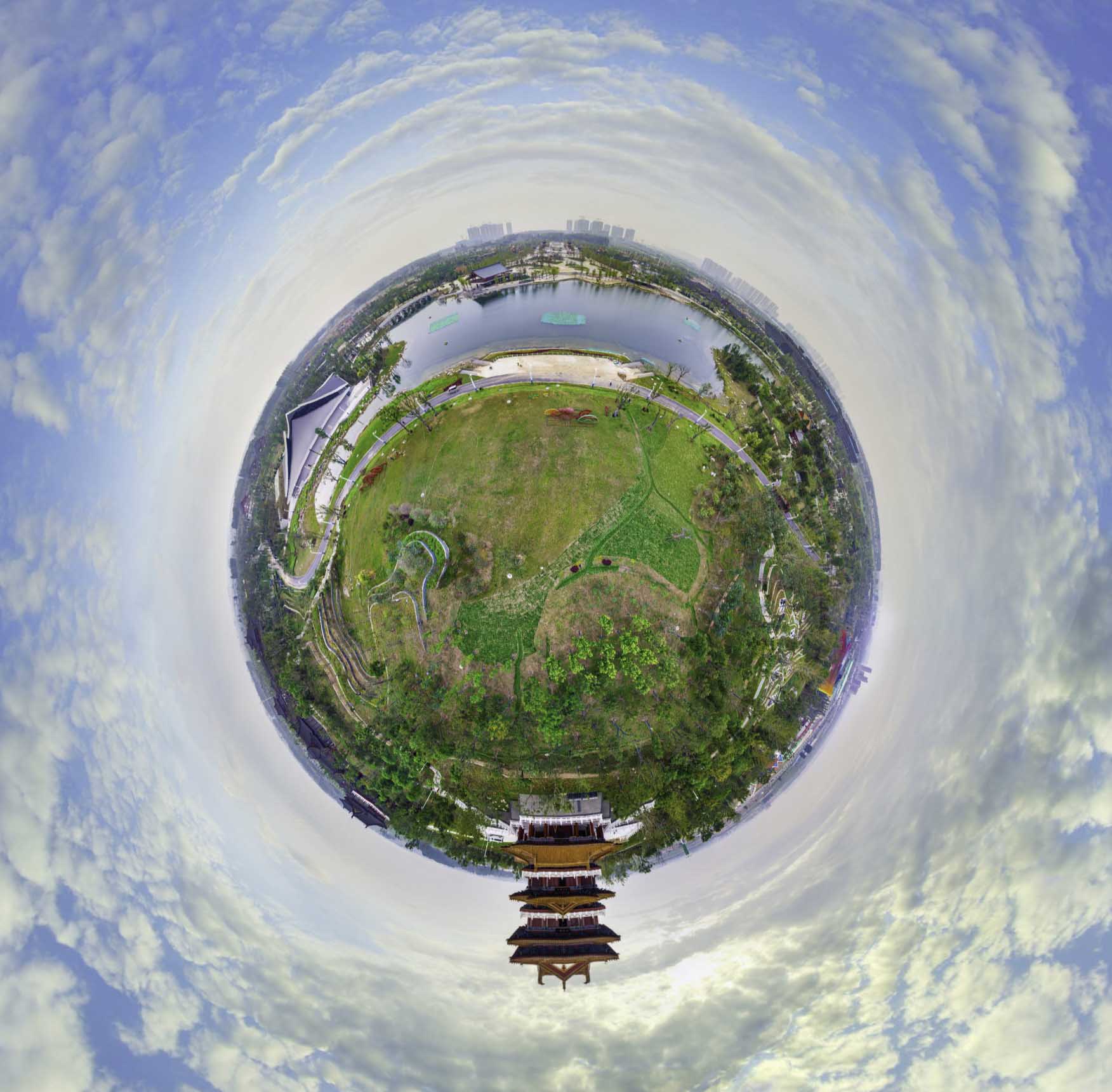湖南360全景漫游：从数据管理到高效查询的更佳
实践